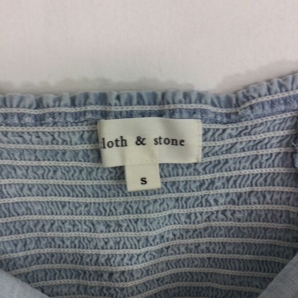 Cloth & Stone Cropped Smocked Back Puff Sleeve Chambray Shirt Top Blue Sz Small - Picture 7 of 13